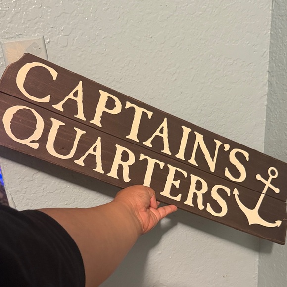 Captains quarters - Picture 2 of 2